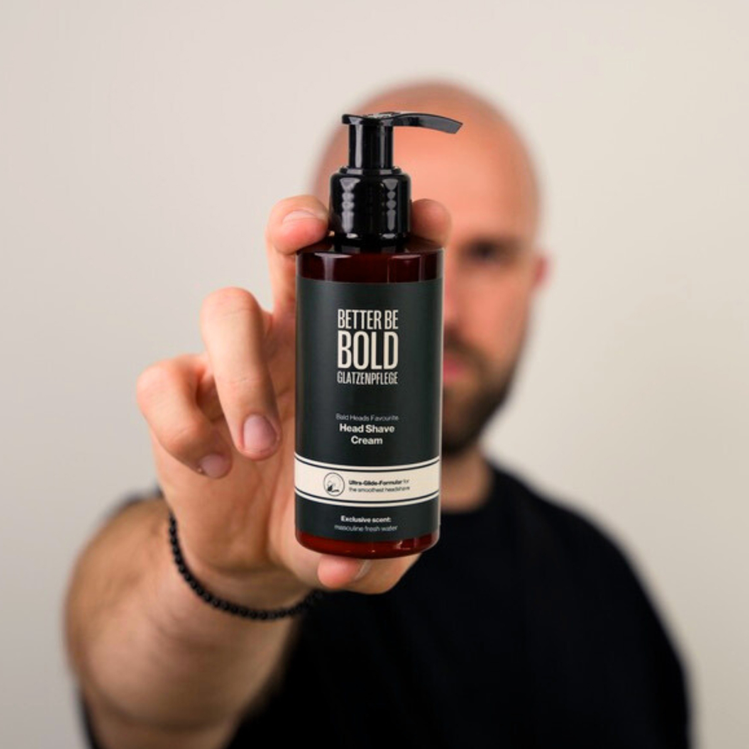 BETTER BE BOLD - Glatzen Rasiercreme mit Ultra-Glide-Effekt